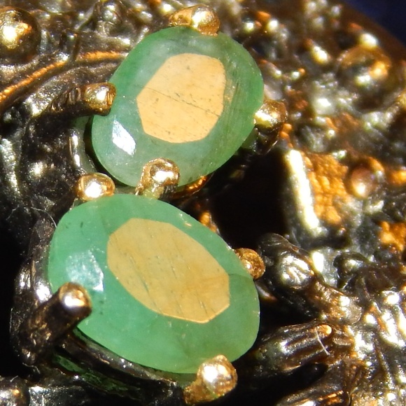 Dramatic Emerald & Peridot Ring - Picture 3 of 14